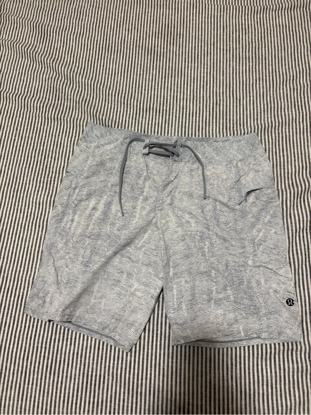 lululemon athletica Men's swim shorts